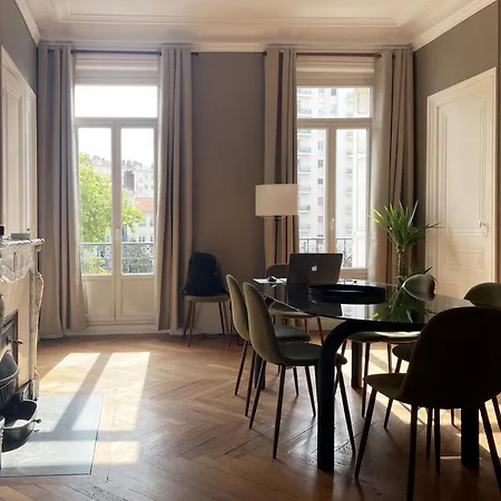 Colodge - Fourneyron Aparthotel *